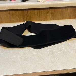 Women’s 3X/4X Black Adjustable Maternity Belt for Lower Back and Hip Support